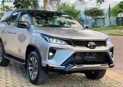 SW4 — Toyota